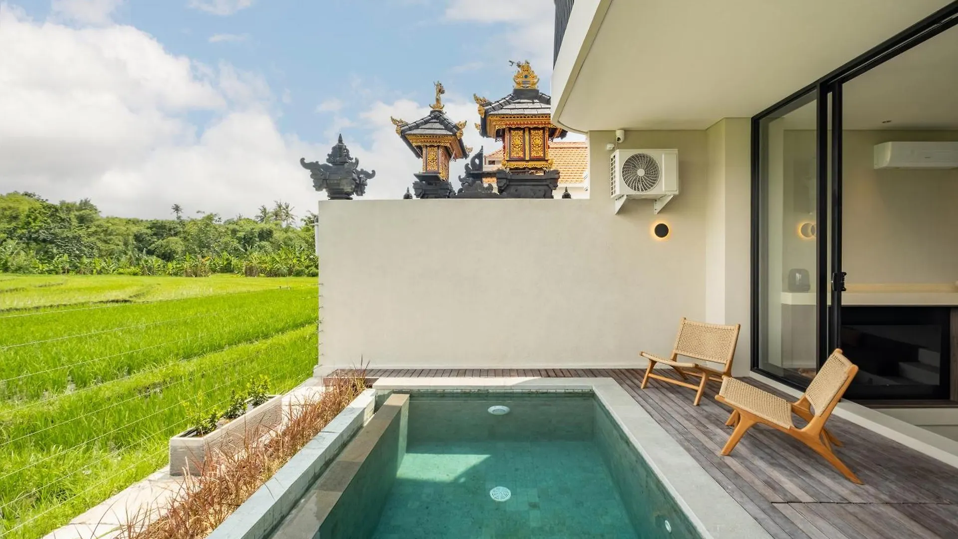 Villa Mesra 2Br Stunning Paddy Fields Views - Canggu Berawa Indonesia