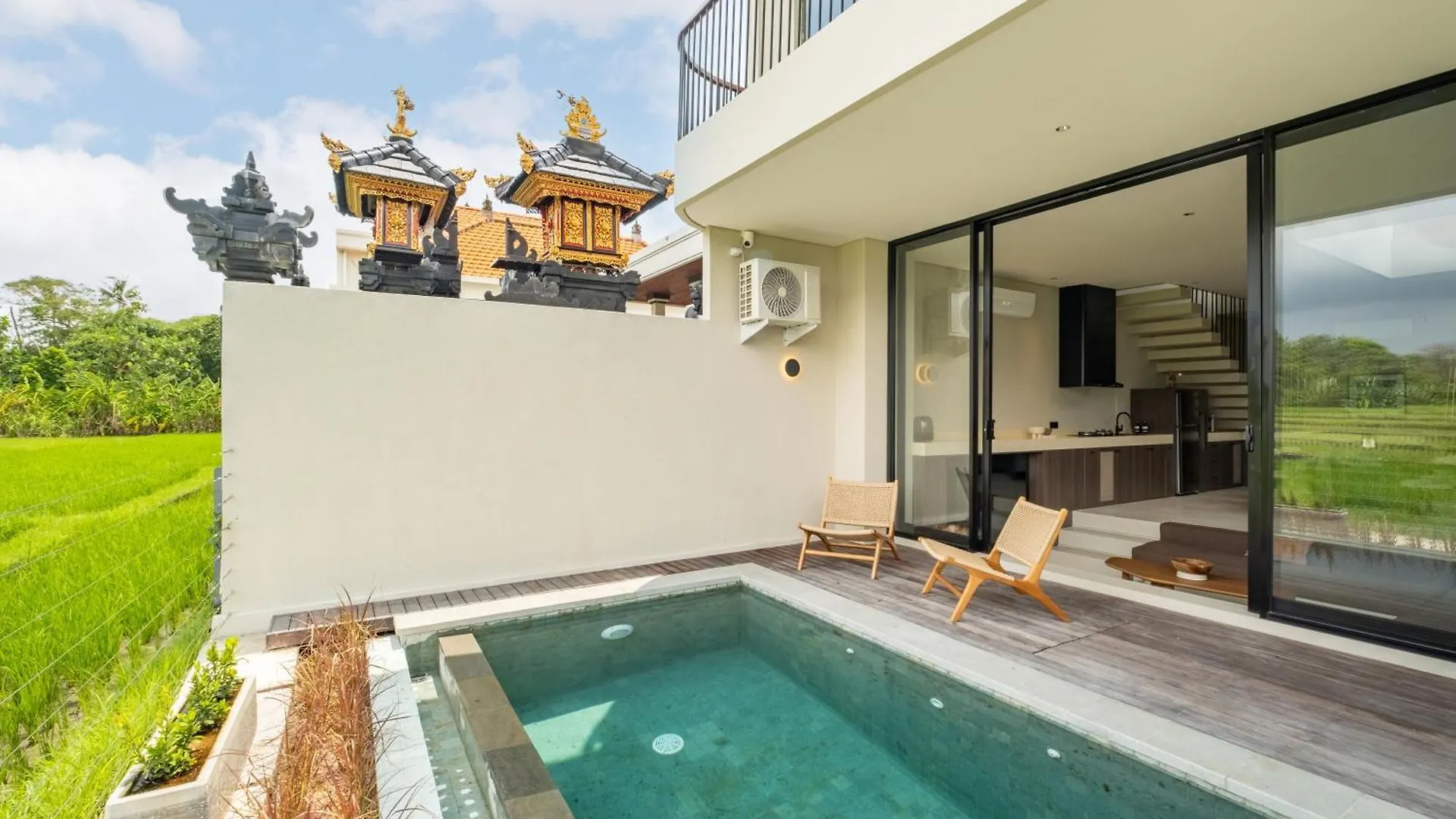 Villa Mesra 2Br Stunning Paddy Fields Views - Canggu Berawa  Canggu (Bali)